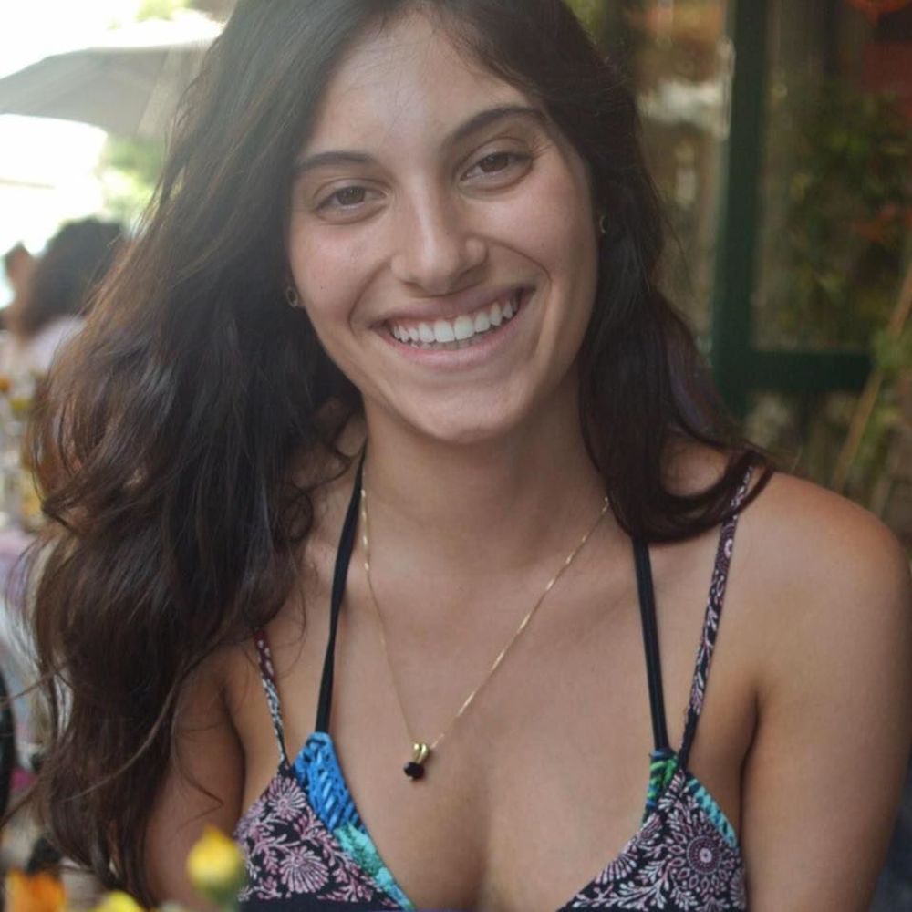 Meet your Posher, Lihi